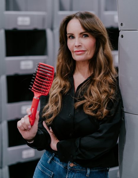 Change A Girl's Life: Victoria Lynch with the Red Blow Dry brush