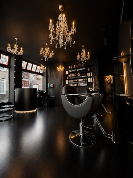 Larisa Love new salon opening
