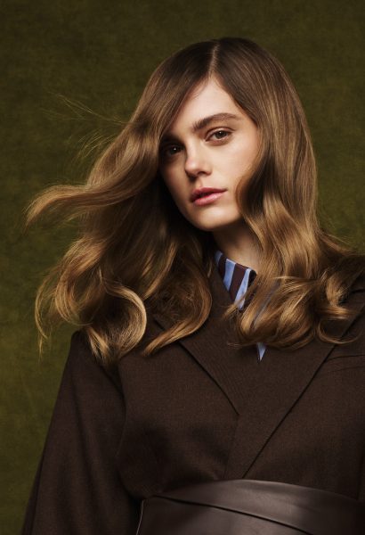 Kiku loves the deep side parting